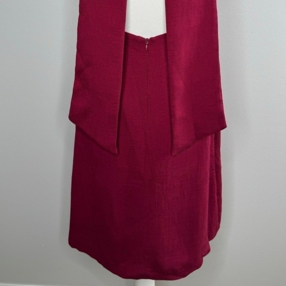 Elliatt Unwrapped Bow Halter Dress Small Backless Sleeveless Party Cocktail Red - Picture 10 of 15